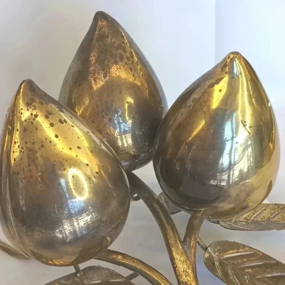 Vintage brass peaches Asian mythology - Picture 2 of 3